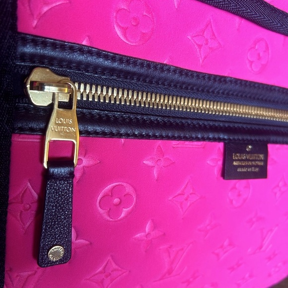 Louis Vuitton Pink Tote Bag - Picture 8 of 16
